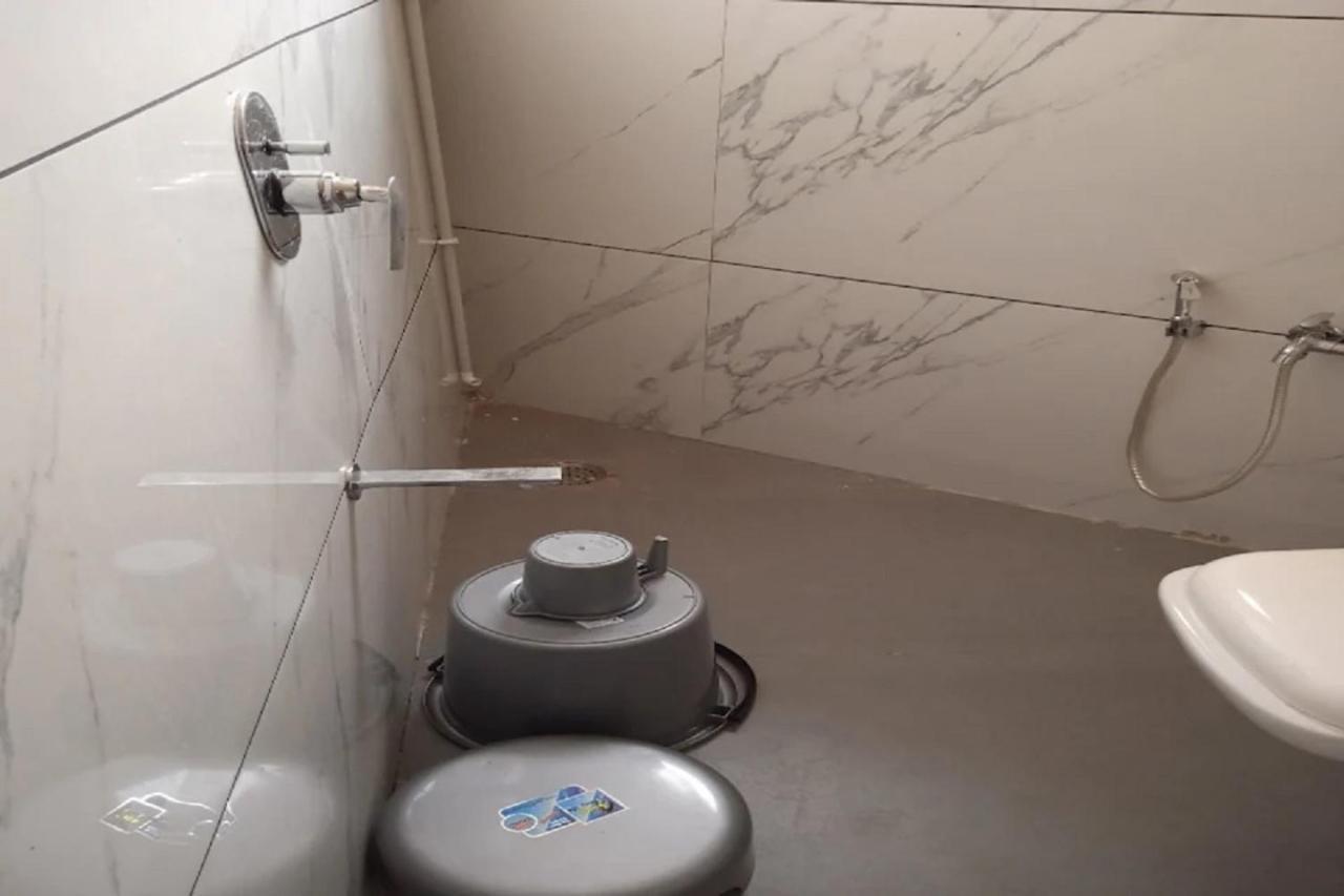 Hotel Fountain Fun Pātan Εξωτερικό φωτογραφία